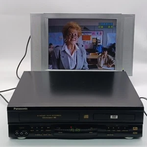Grabadora combo reproductor de DVD VHS de alta fidelidad de 4 cabezales Panasonic PV-D4741 Omnivision - Imagen 1 de 11