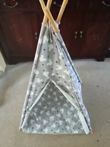 PET TEEPEE WIGWAM Small Dog Tent 22 x 22" base  - Picture 1 of 5