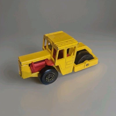 MATCHBOX 72 BOMAG ROAD ROLLER SUPERFAST  1-75 SERIES VINTAGE LESNEY ENGLAND - Image 1 of 3