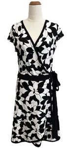 NWT MISSONI FOR TARGET Black White Stretch Floral A-Line Wrap Dress Size 18 - Picture 1 of 6