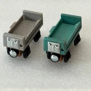 Thomas & Friends Wooden Train LIFT & LOAD CARGO TROUBLESOME TRUCKS Set EUC 2012 - Picture 1 of 12