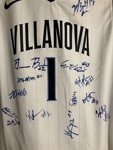 🏀2024-25 NCAAB VILLANOVA WILDCATS FULL TEAM SIGNED JERSEY (15 Autos) - Picture 1 of 7