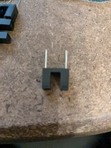 Unbranded LED OPTO Interuptor 4 Pin ITRXXXX - Picture 1 of 5