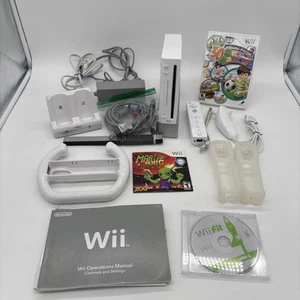 Nintendo Wii Console White Model RVL-001 Controller, Games & Accessories Works - Picture 1 of 21