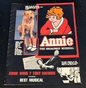 1980's Annie The Broadway Musical Theater Program - Picture 1 of 6