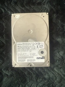 Hitachi Deskstar HDT725032VLA360 320GB Internal 7200 RPM HDD Hard Drive - Picture 1 of 5