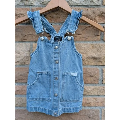 7 For All Mankind 女宝宝牛仔牛仔整体连衣裙尺寸 24 米褶边背带裤 — 第 1/4 张图片