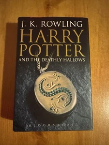 Harry Potter And The Deathly Hollows First Edition 2007 - Picture 1 of 9