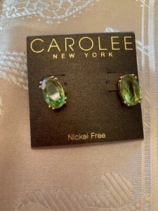 $45   Carolee gold  tone  Green stone oval  earrings  clip on  S924 - Picture 1 of 5