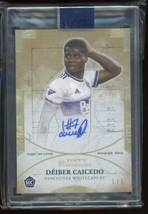 2022 Topps Renaissance MLS Relics #1/5 Deiber Caicedo su scheda Auto RC Rookie - Foto 1 di 2