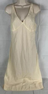 Vintage Lady Lynne Full Slip Nachthemd Kleid Sissy USA Union Made 32" Büste - Bild 1 von 9