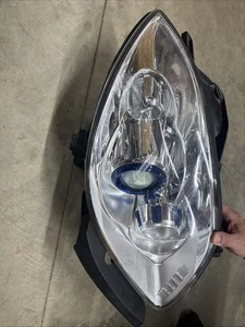 2008-2012 Buick Enclave Right Headlight Assembly New Aftermarket - Picture 1 of 6
