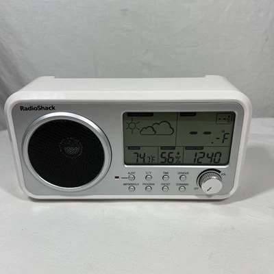 Radio Shack LCD Display AM/FM/Weather Tabletop Radio White 1201476 - Image 1 of 4