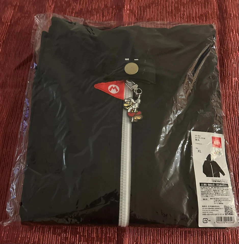 Super Mario Black Hoodie Goal Post Zipper Nintendo TOKYO Size XL L68 W61 S63