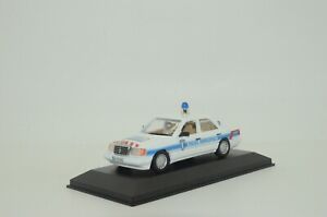 RARE !!! Mercedes  E class W124 France Police Municipale Custom Made 1/43  