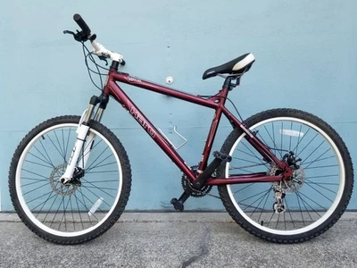 2009 Haro Flightline One DX burgundy men MTB, 20-inch frame 7-speed front shock - Image 1 of 4