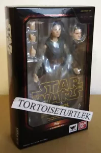 Bandai S.H.Figuarts Star Wars Rey The last Jedi Action Figure - Picture 1 of 7