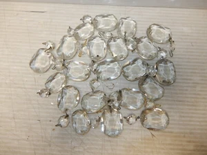 20 VINTAGE LAMP PRISMS OVAL FACETED - Picture 1 of 3