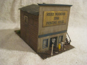 HO scale kibri old time rocky mountain star printing house Weathered & detailed
