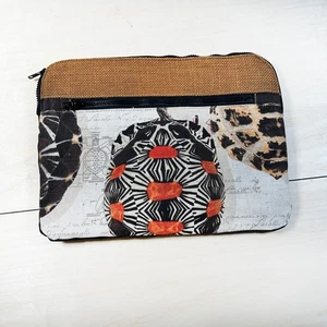 Sea Turtle Laptop Sleeve Case Tapestry 13 inch Orange Brown NEW - Afbeelding 1 van 8