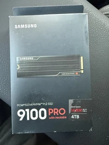 Samsung SSD 9100 PRO with Heatsink 4TB, PCIe 5.0x4 M.2 2280 (MZ-VAP4T0CW) New!!! - Photo 1/1