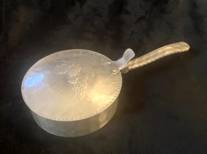 Vintage Everlast Metal 552 Hand Forged Aluminum Silent Butler...Berry Pattern - Picture 1 of 7
