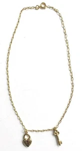 LINDO COLLAR Y CADENA COLGANTE LLAVE Y CERRADURA EN FORMA DE CORAZÓN TONO DORADO - Imagen 1 de 5