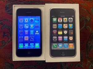 Apple iPhone 3GS 16GB A1303 White Complete Box/Accessories. - Afbeelding 1 van 7