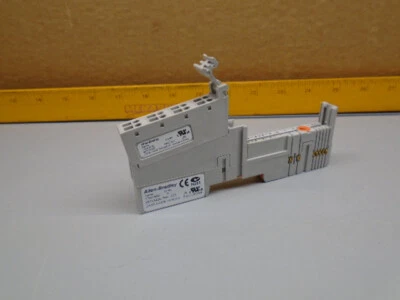 1734-TB Allen Bradley 1734-MB y 1734-RTB tipo tornillo 1734TB W11 Foto 1 de 3