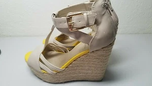 Guess Beige Patent Leather Wedge Sandals Women's Size 8.5 - Picture 1 of 9