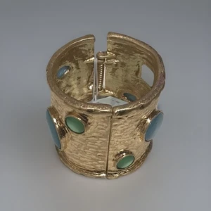 Brazalete ancho chapado en oro Piper K. - Imagen 1 de 6