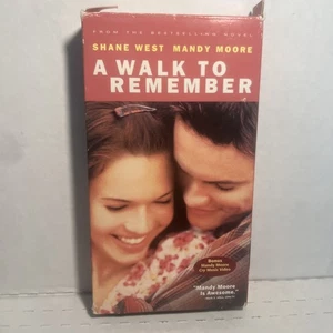 A Walk To Remember 2002 VHS-Kassette Mandy Moore, Shane West PG Warner Brothers - Bild 1 von 3
