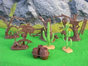 BRITAINS,WILD WEST, SCENERY & BUILDINGS, MULTI-LISTING - Picture 1 of 9