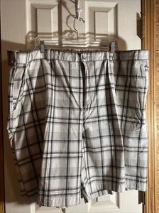 Karierte Shorts Größe 48 Neu ohne Etikett Herren " - Bild 1 von 3