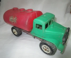 AMAZING VINTAGE RARE GREEK PLASTIC PENNY TOY - TEXACO TANK TRUCK - FROM 60s - Picture 1 of 8