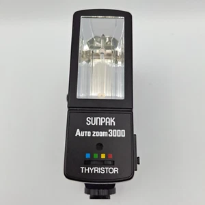 Sunpak Auto Zoom 3000 Flashgun-Compatible With Olympus OM 10/20/30 Range (refB) - Picture 1 of 9