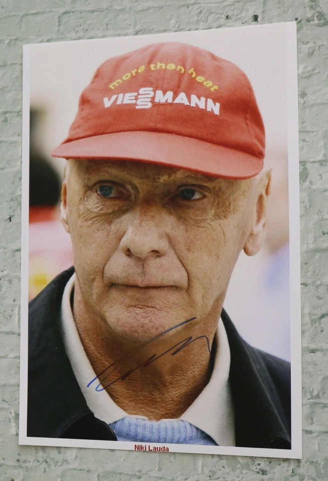 ORIGINAL Autogramm von Niki Lauda. pers. gesammelt. 20x30 cm Foto. 100% ECHT - Bild 1 von 1