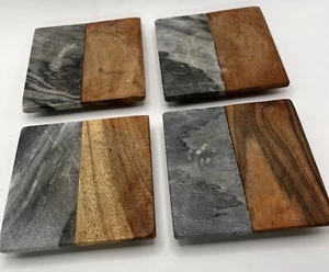 Juego de 4 posavasos Threshold de mármol oscuro y madera marca Target 4"x4" - Imagen 1 de 5