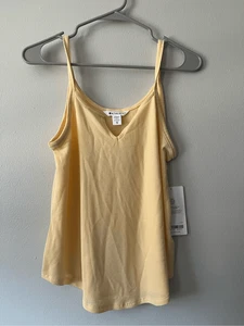 Athleta XS Mujer NUEVO Amarillo Pálido Pastel Enrollar y Dormir Cami - Imagen 1 de 5