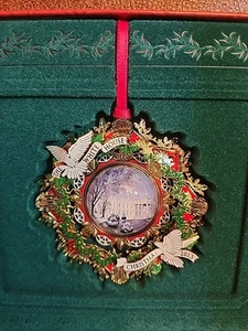 THE WHITE HOUSE HISTORICAL ASSOCIATION CHRISTMAS ORNAMENT 2013 - Picture 1 of 5