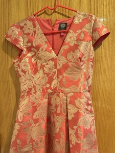 Vince Camuto Women's Pink Gold Metallic Jacquard Fit & Flare Dress Petite 8P - Picture 1 of 5