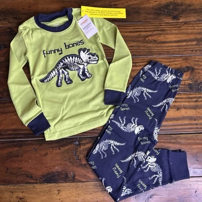 Nuevo con etiquetas Conjunto Top y Pantalones Cortos Gymboree Niños Talla 5 Dinosaurio Divertidos Huesos Manga Corta Foto 1 de 4