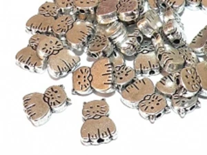 Small Metal Cat Bead 10x8mm - Antique Silver - Pack of 10 - Picture 1 of 1