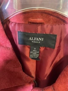 Alfani Women’s Red Suede Leather Zip Jacket Size 1x - Picture 1 of 4