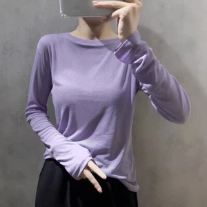 Camiseta Manga Larga para Mujer con Base Color Sólido, Cuello Redondo Cubre Top - Imagen 1 de 28