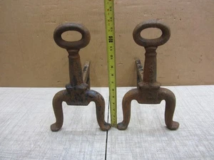 SET OF 2 VTG ANTIQUE CAST IRON FIREPLACE #2 ANDIRONS LOG DOGS HEAVY ART DECO KEY - Picture 1 of 10