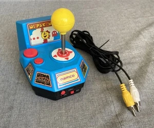 Namco Ms. Pac-Man 5-in-1 TV Plug N Play Arcade Games Joystick Jakks Pacific 2004 - Picture 1 of 9
