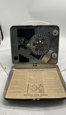 Kodak Brownie Model C f/1.6 500 Movie Projector 8mm Lens Vintage - Image 1 of 4