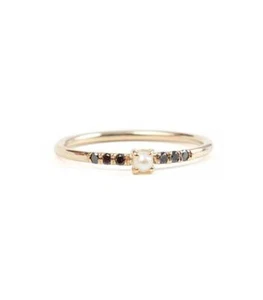 Simulated Round Cut Black Onyx & Pearl Simple Pretty Ring In 10K Rose Gold - Picture 1 of 3