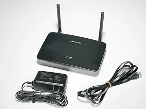 Linksys RE6500 AC1200 MAX Wi-Fi Range Extender Dual Band 2.4 & 5.0 GHz USB 3.0 - Picture 1 of 5